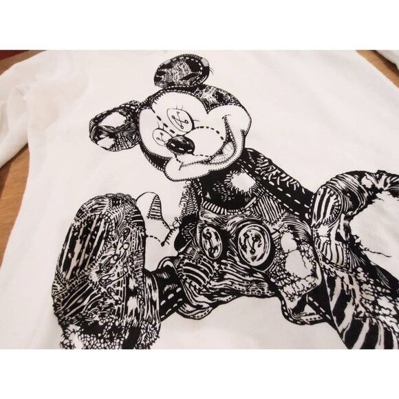 LAUREN MOSHI DISNEY COUTURE WHITE & BLACK SWEATSHIRT NWOT XS - Picture 4 of 11